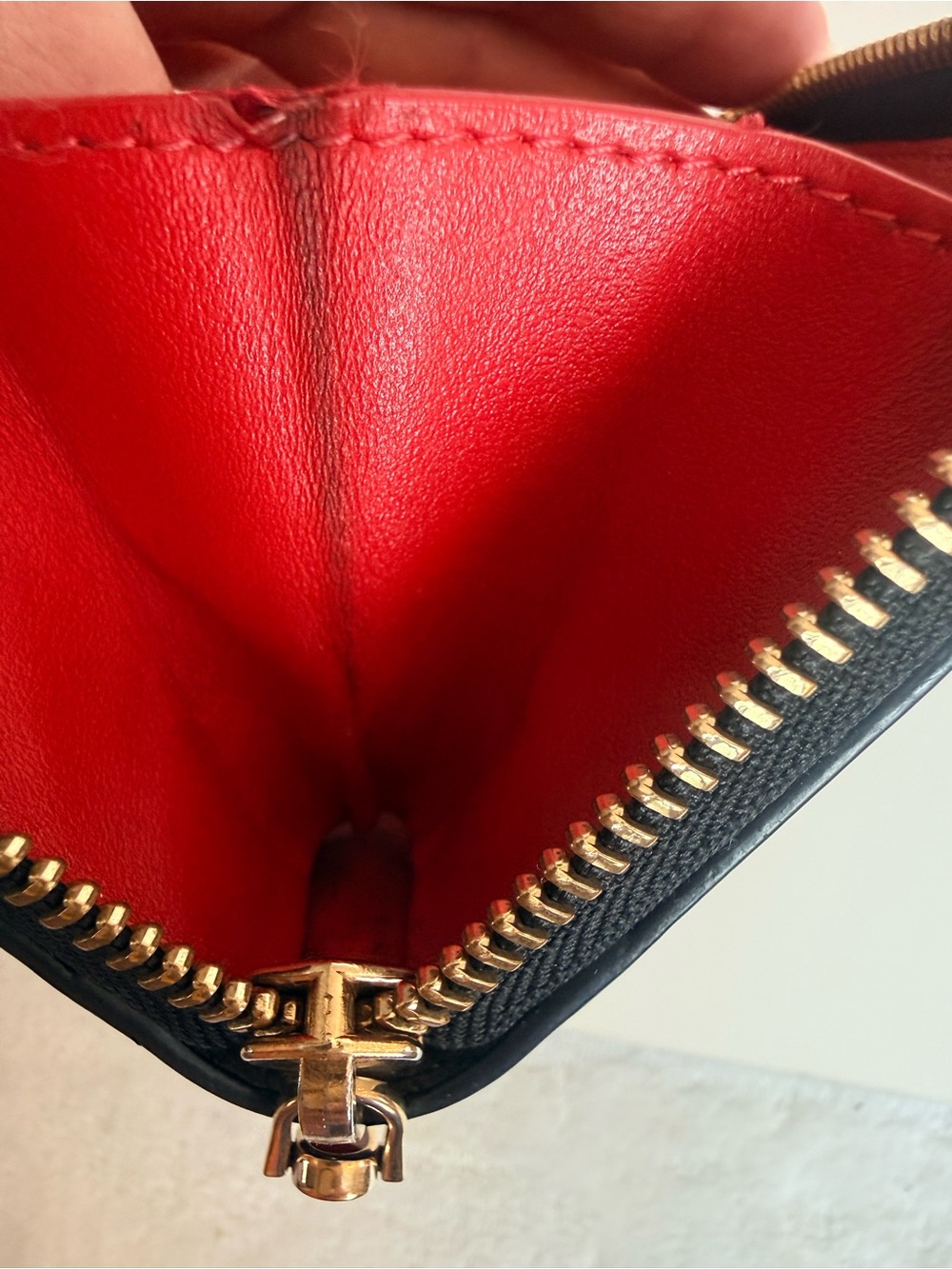 Christian Louboutin Gold Studded Card Case/Coin Zippy Wallet - Picture 7 of 10